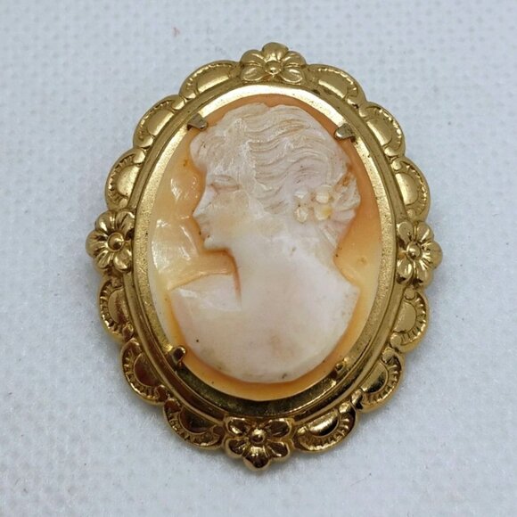 Coro Jewelry - Vintage Coro Shell Carved Cameo Brooch Left Facing in Gold Tone Floral Setting